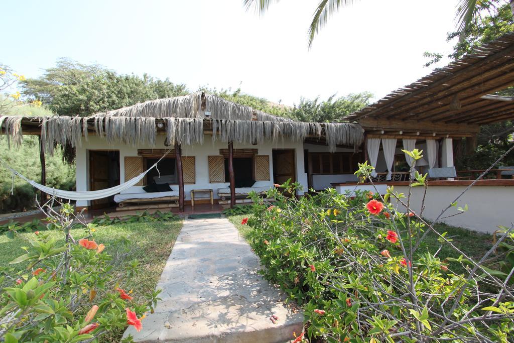 Casitas Pacificas Villa Mancora Exterior photo