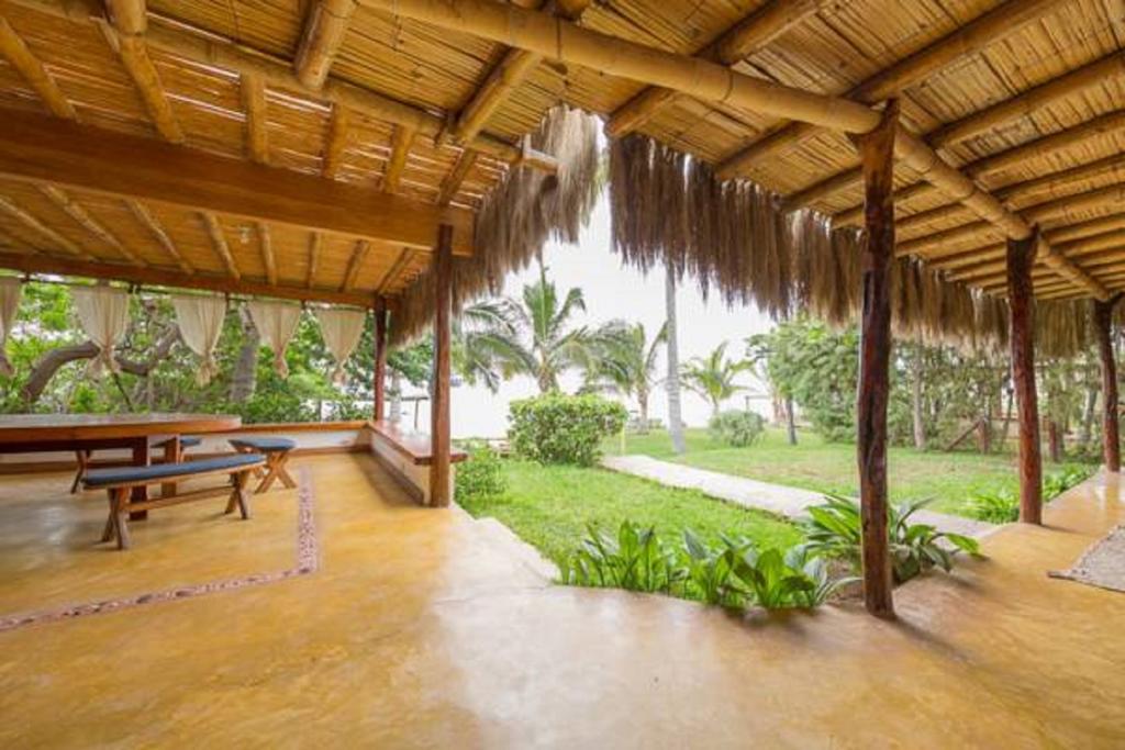 Casitas Pacificas Villa Mancora Exterior photo